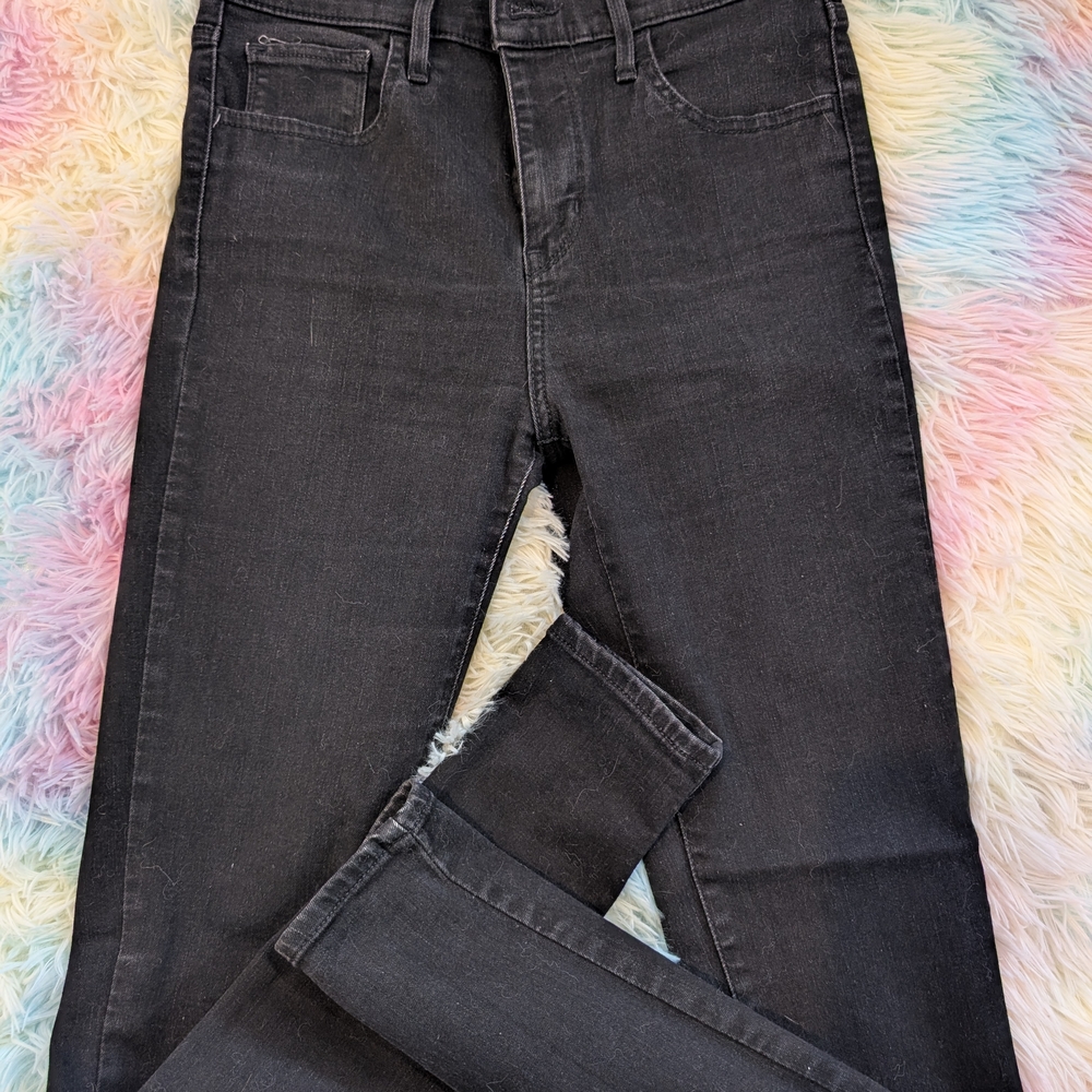 Levi's Women's Charcoal Skinny Jeans